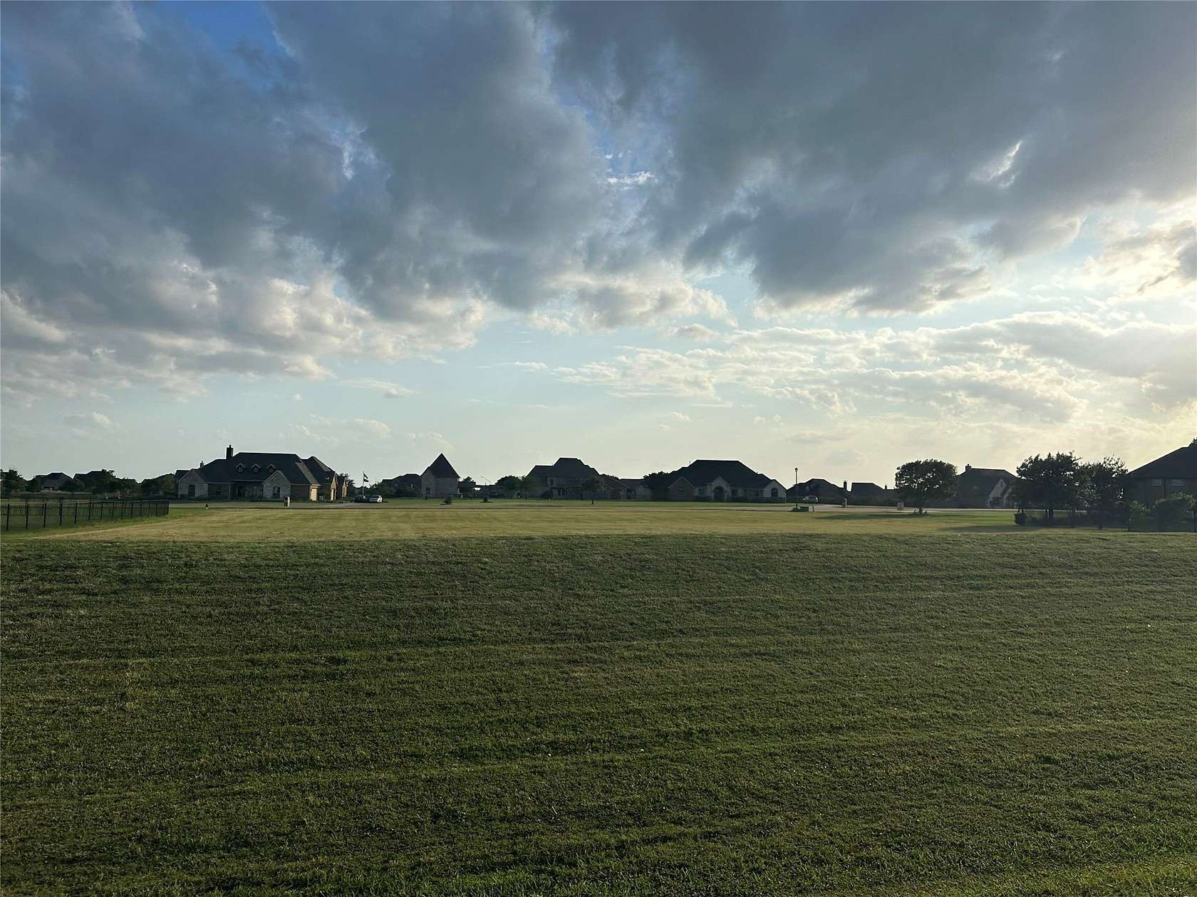 1.5 Acres of Residential Land for Sale in Rockwall, Texas