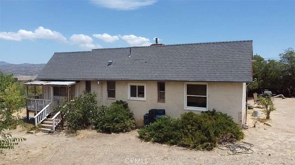 3.65 Acres of Land with Home for Sale in Anza, California