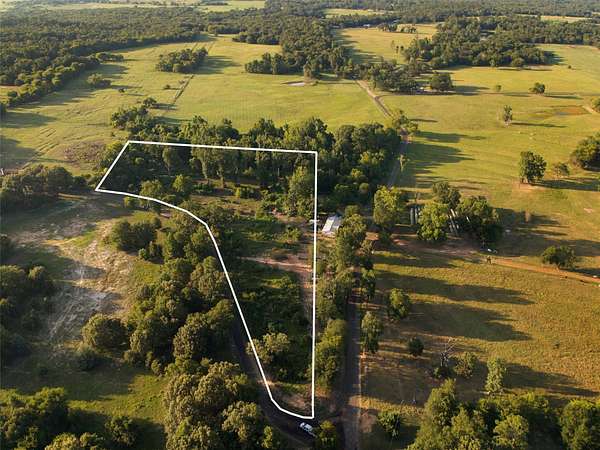 5 Acres of Residential Land for Sale in Winnsboro, Texas