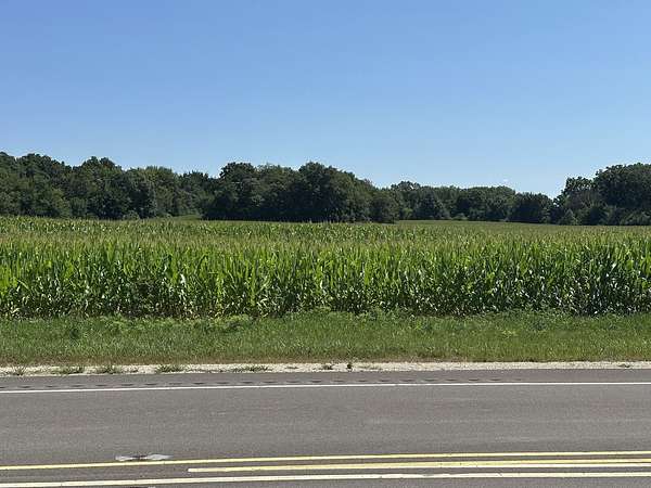 14 Acres of Commercial Land for Sale in Marengo, Illinois