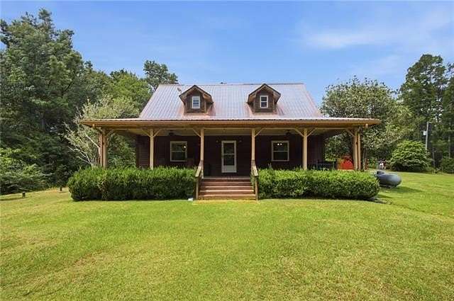 13.3 Acres of Recreational Land with Home for Sale in Tylertown, Mississippi