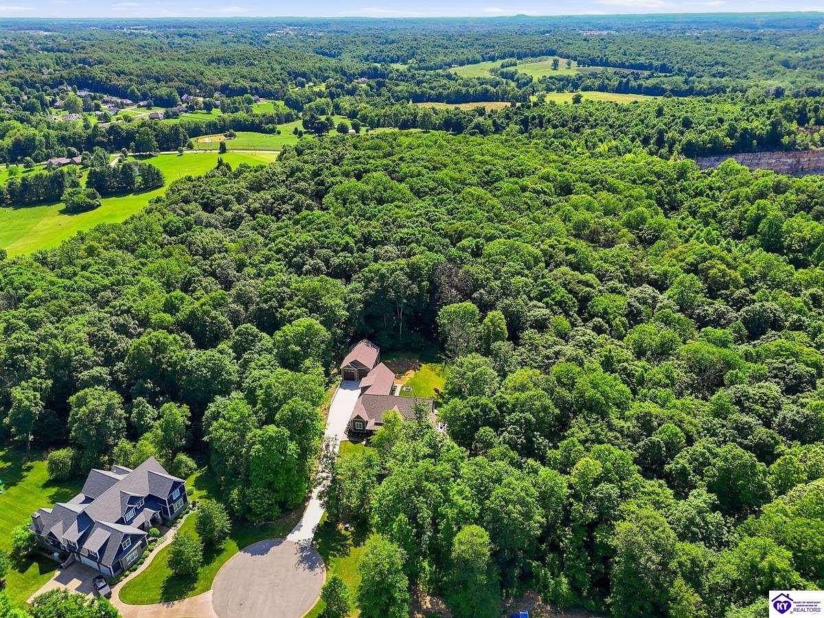 5.5 Acres of Land with Home for Sale in Elizabethtown, Kentucky