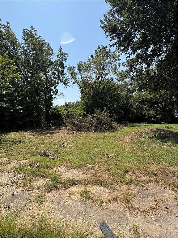 0.28 Acres of Land for Auction in Stark City, Missouri