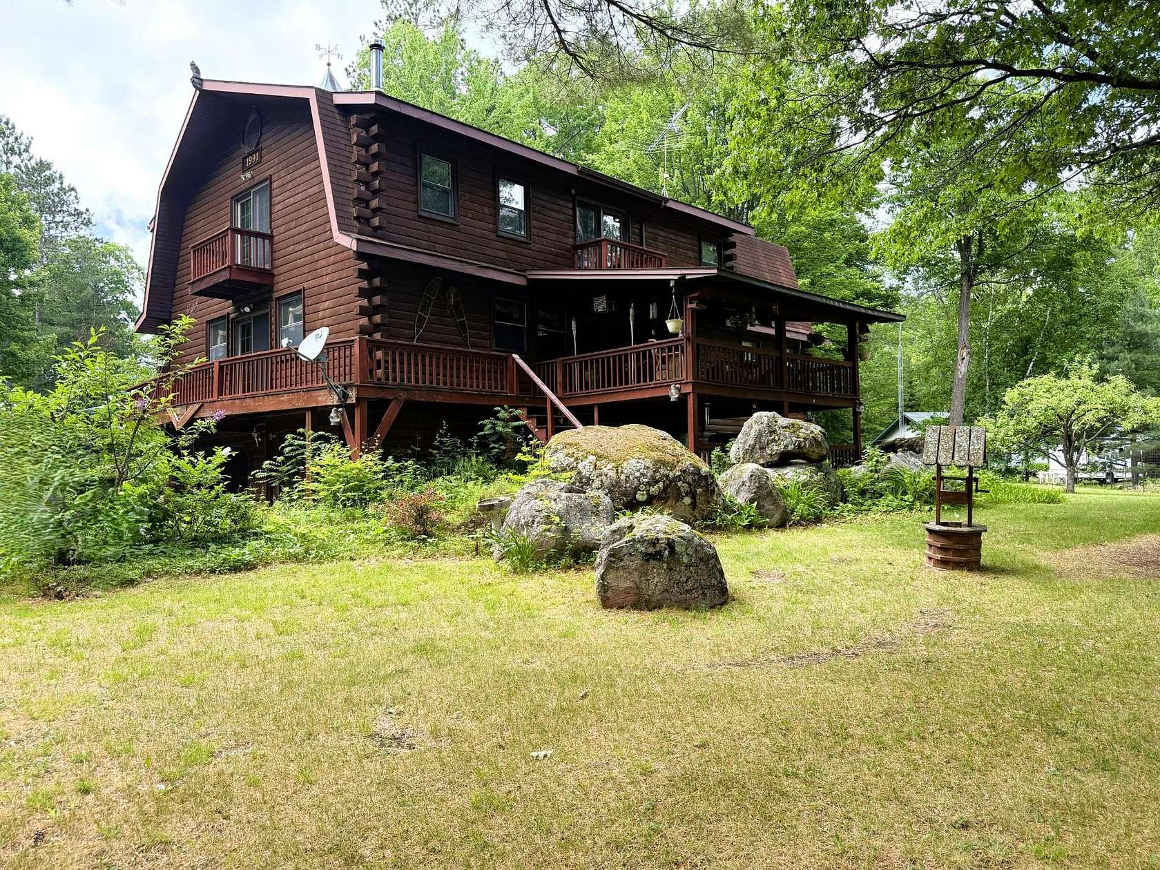 2.17 Acres of Land with Home for Sale in Lake Tomahawk, Wisconsin