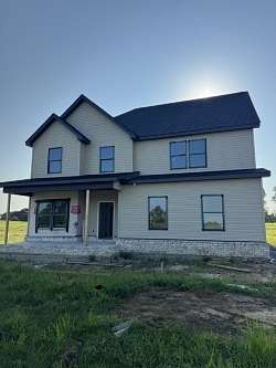 2.7 Acres of Land with Home for Sale in Smithville, Tennessee