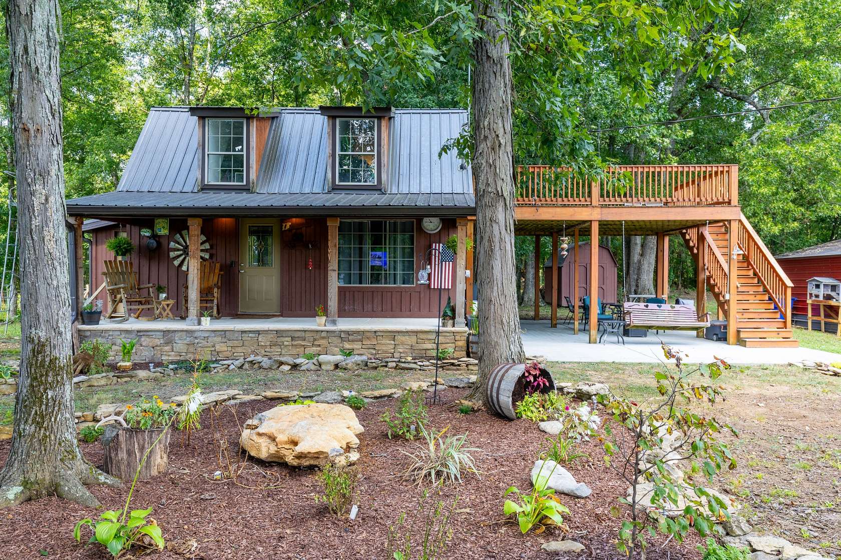 8.54 Acres of Land with Home for Sale in Shelbyville, Tennessee