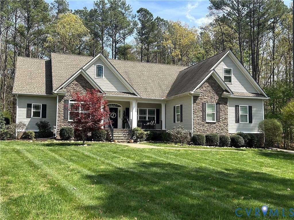 6.44 Acres of Land with Home for Sale in Montpelier, Virginia