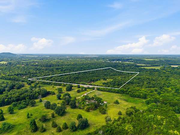 33.3 Acres of Land for Sale in Bell Buckle, Tennessee
