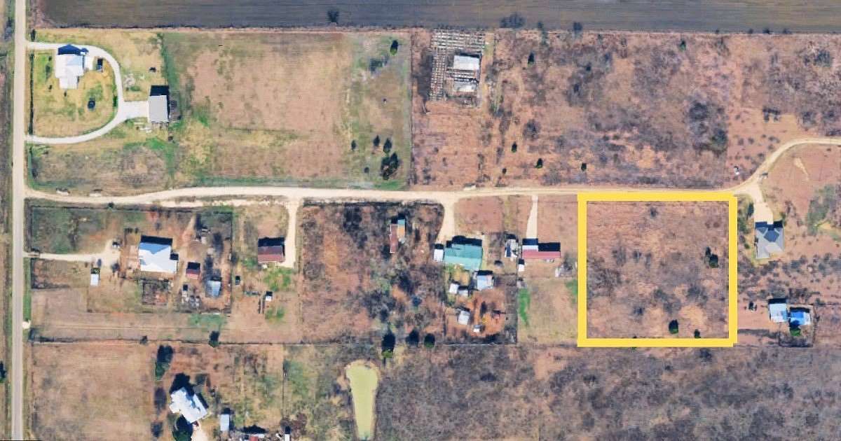 2 Acres of Residential Land for Sale in Venus, Texas