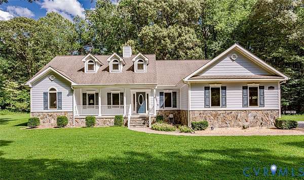 3.1 Acres of Land with Home for Sale in Heathsville, Virginia