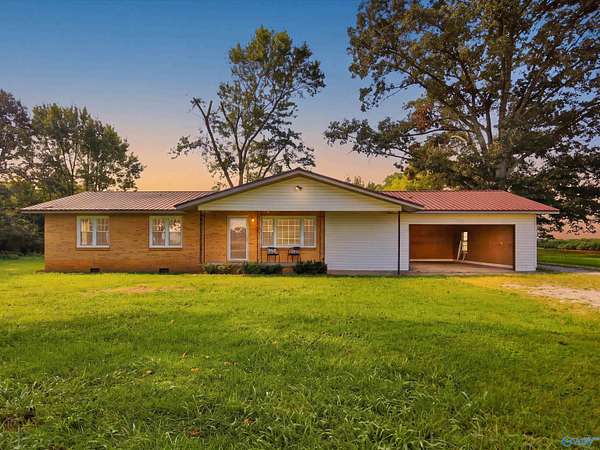 1.54 Acres of Land with Home for Sale in New Market, Alabama
