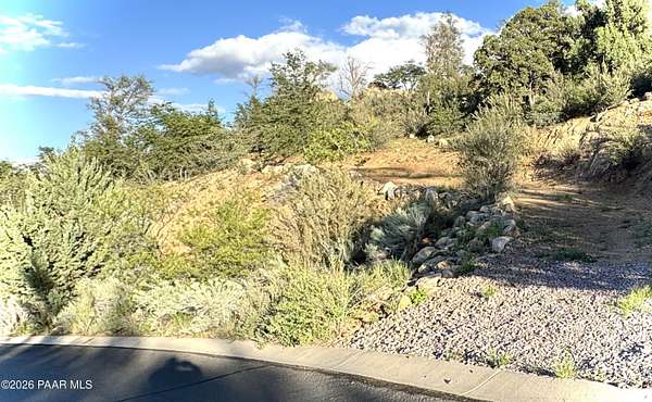 1 Acre of Residential Land for Sale in Prescott, Arizona
