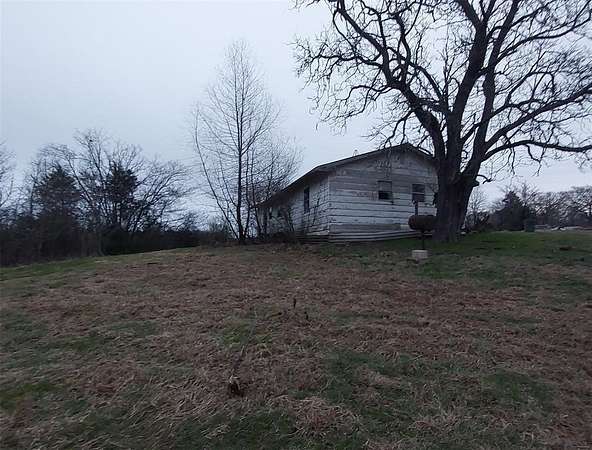 2 Acres of Land with Home for Sale in Mount Pleasant, Texas