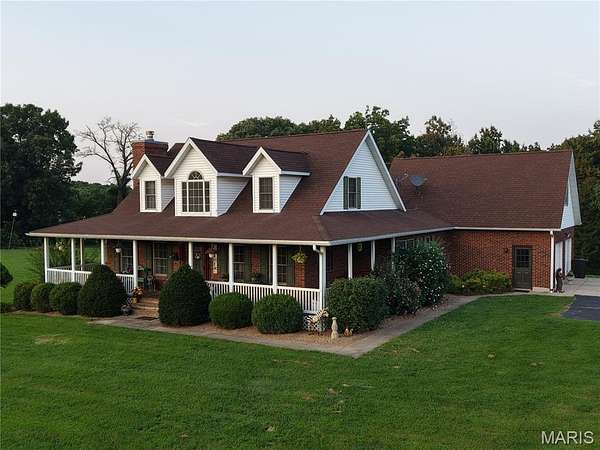 5 Acres of Land with Home for Sale in New London, Missouri