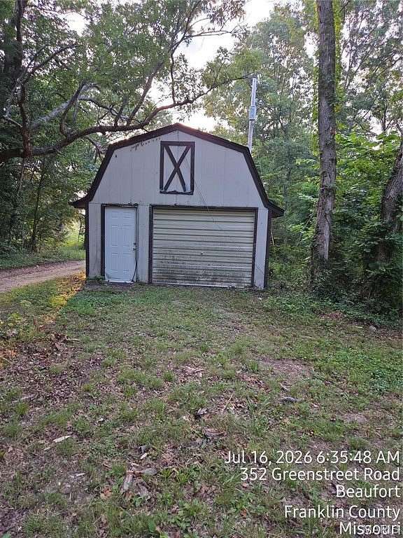 1.53 Acres of Land with Home for Sale in Beaufort, Missouri