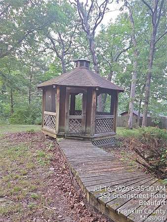 1.53 Acres of Land with Home for Sale in Beaufort, Missouri