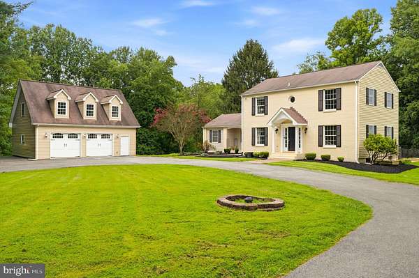 5.5 Acres of Land with Home for Sale in Ellicott City, Maryland