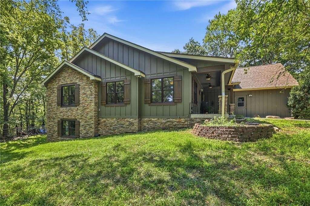 1.55 Acres of Land with Home for Sale in De Soto, Kansas