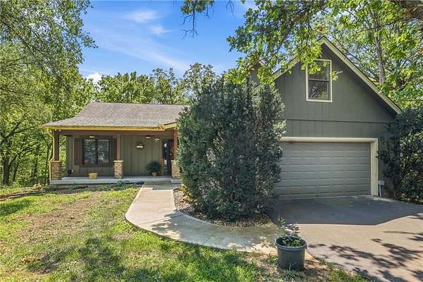 1.55 Acres of Land with Home for Sale in De Soto, Kansas