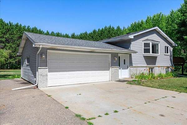 2.22 Acres of Land with Home for Sale in Oak Grove, Minnesota