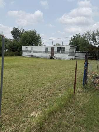 0.25 Acres of Residential Land for Sale in Del Rio, Texas