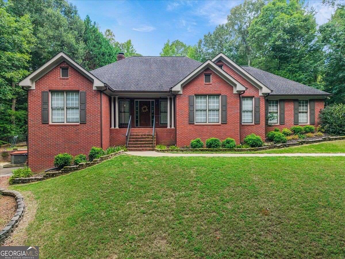 2 Acres of Land with Home for Sale in Social Circle, Georgia
