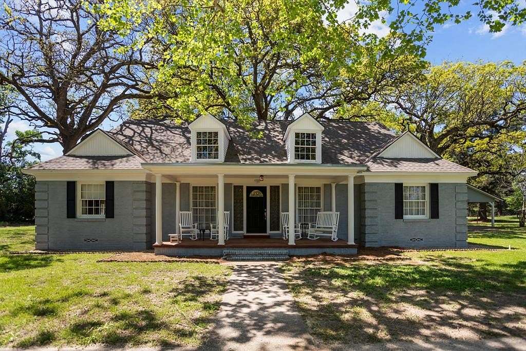 7 Acres of Land with Home for Sale in Grapeland, Texas