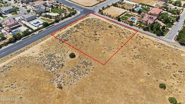 2.15 Acres of Residential Land for Sale in Quartz Hill, California