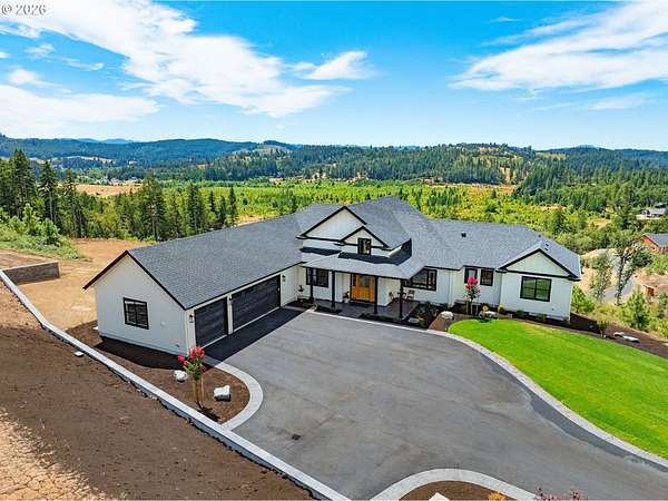 15 Acres of Land with Home for Sale in Eugene, Oregon