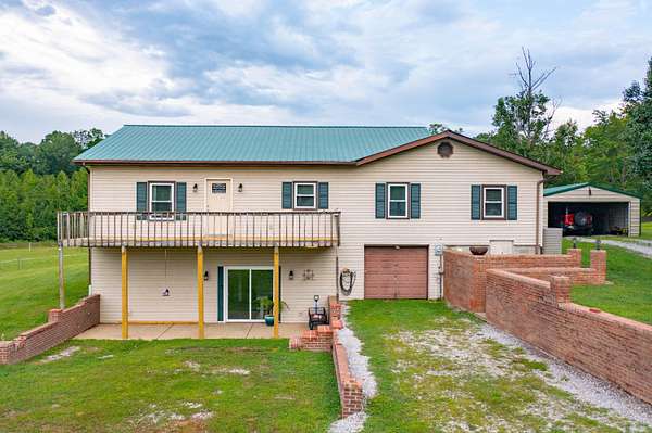 7 Acres of Land with Home for Sale in Corbin, Kentucky