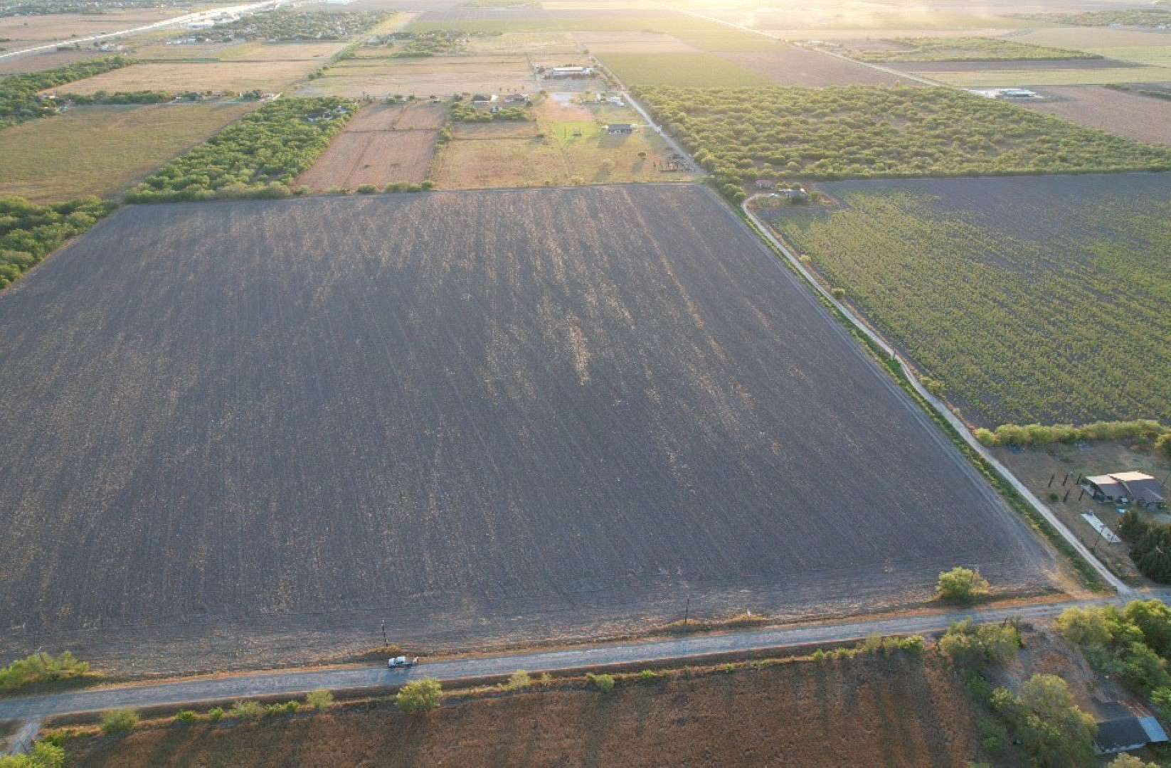 20 Acres of Agricultural & Residential Land for Sale in La Feria, Texas