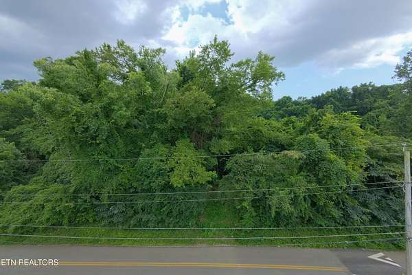 0.17 Acres of Residential Land for Sale in Knoxville, Tennessee