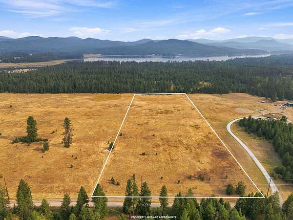 20 Acres of Recreational & Residential Land for Sale in Newport, Washington