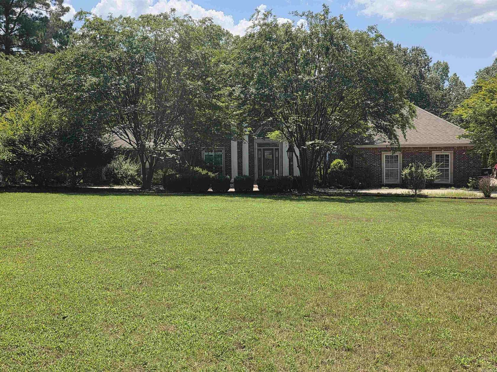 6 Acres of Land with Home for Sale in Pine Bluff, Arkansas