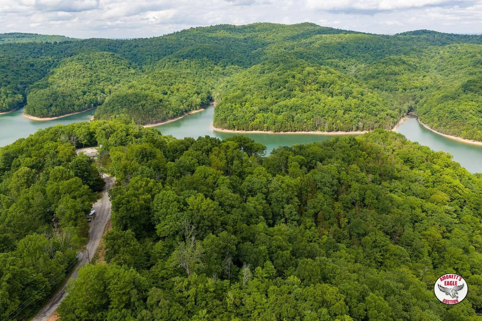 1.5 Acres of Residential Land for Sale in Livingston, Tennessee