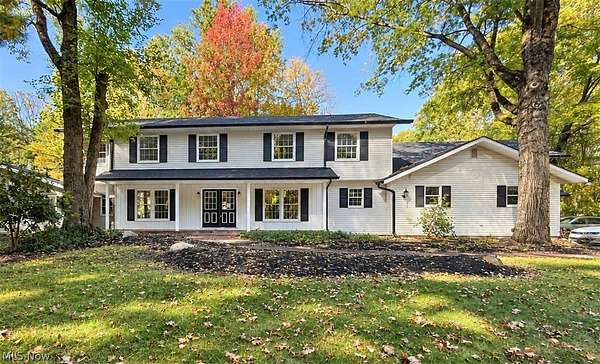 2 Acres of Land with Home for Sale in Hubbard, Ohio