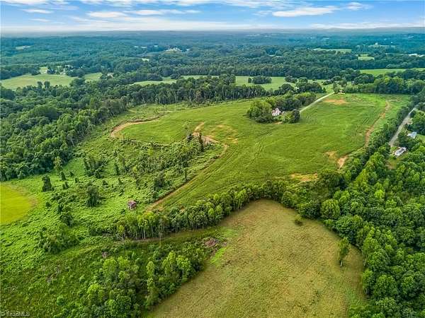 39.8 Acres of Recreational & Residential Land for Sale in Hamptonville, North Carolina