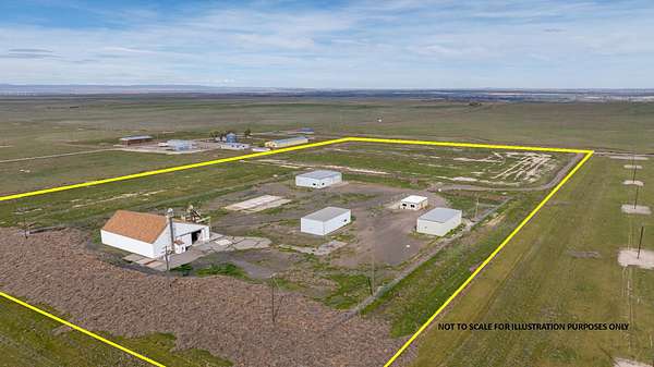 24 Acres of Commercial Land for Sale in Hagerman, Idaho