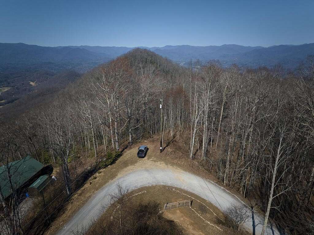 3.28 Acres of Residential Land for Sale in Whittier, North Carolina