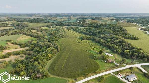 95 Acres of Land for Sale in Crescent, Iowa