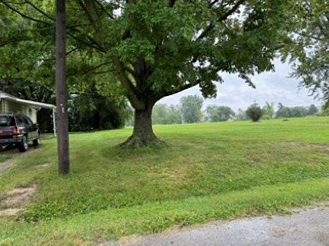 0.34 Acres of Commercial Land for Sale in Oelwein, Iowa