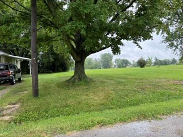 0.34 Acres of Commercial Land for Sale in Oelwein, Iowa