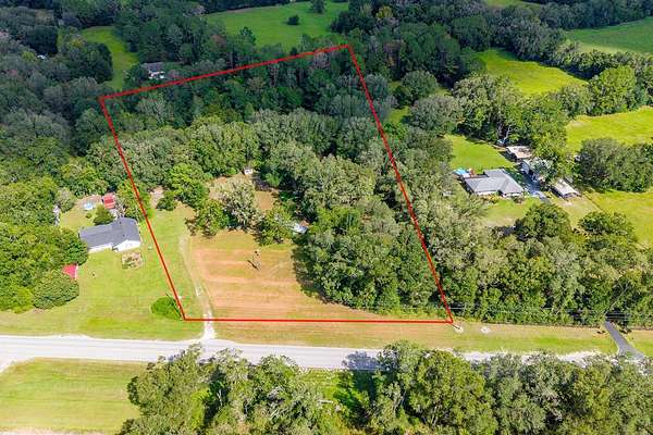 5.27 Acres of Land with Home for Sale in Alachua, Florida