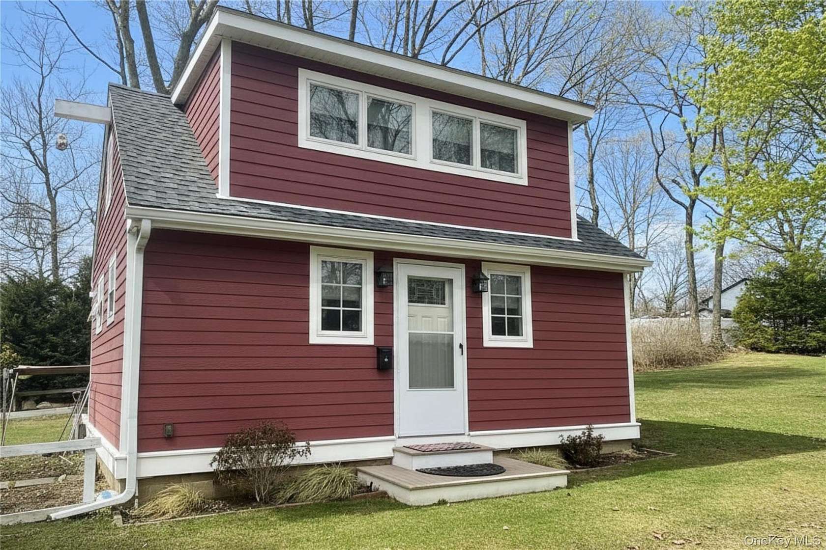 1 Acre of Land with Home for Lease in East Northport, New York
