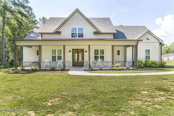 14 Acres of Land with Home for Sale in Forsyth, Georgia