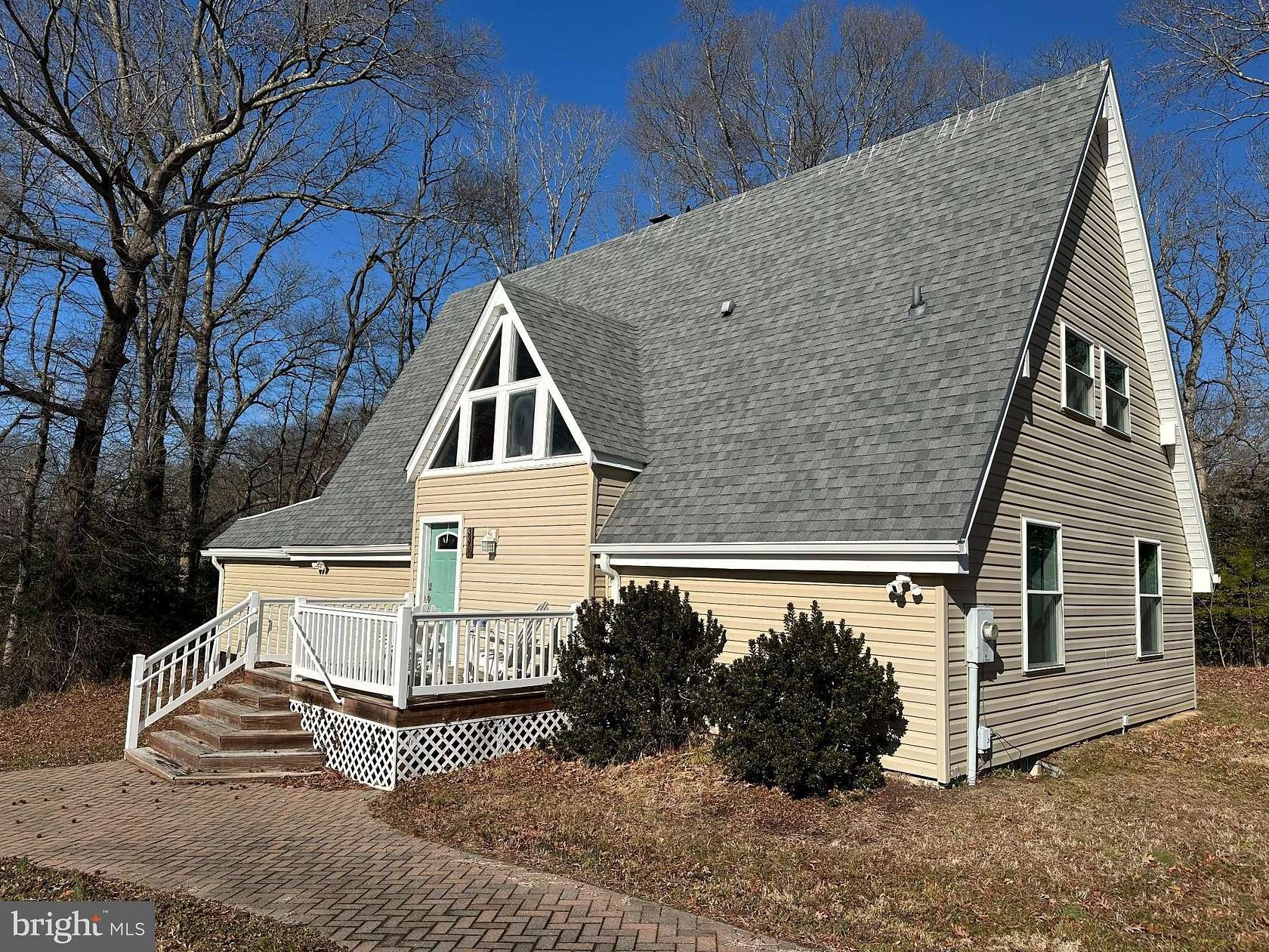4 Acres of Land with Home for Lease in Huntingtown, Maryland