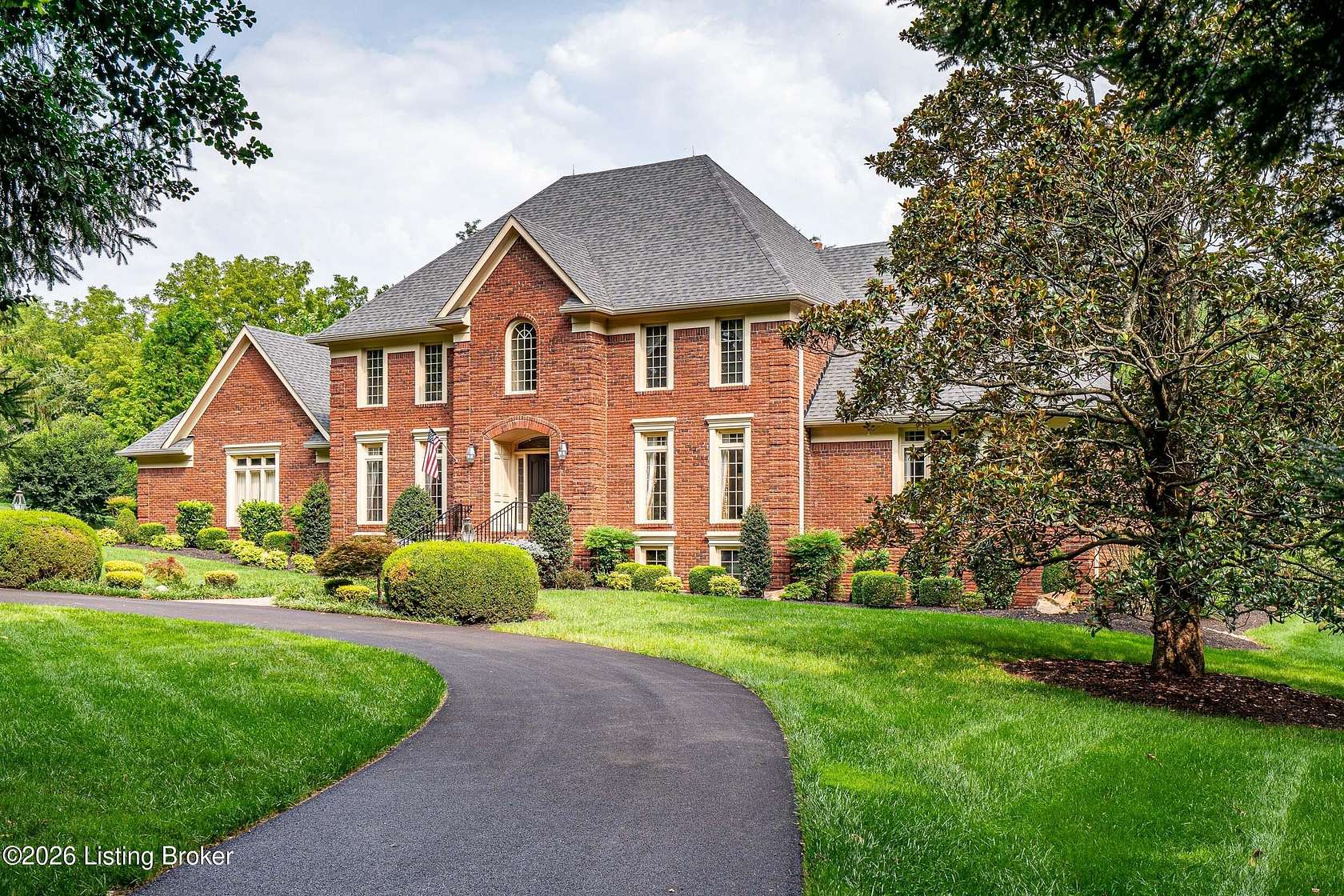 1.63 Acres of Land with Home for Sale in Louisville, Kentucky