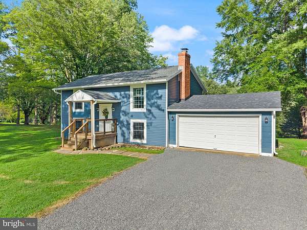 2.8 Acres of Land with Home for Sale in Amissville, Virginia