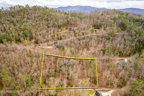 2.17 Acres of Residential Land for Sale in Townsend, Tennessee