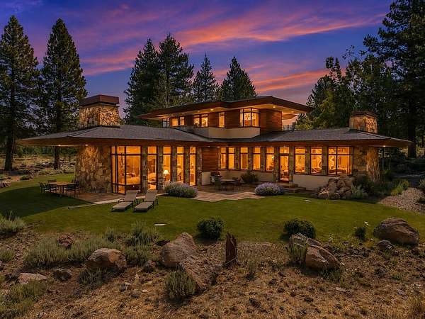 20.8 Acres of Land with Home for Sale in Truckee, California